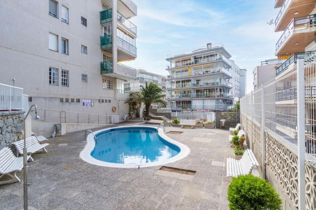 1ªlinea Mar-Piscina-Wifi-Portaventura-Luxury-Chill5 Daire Salou Dış mekan fotoğraf